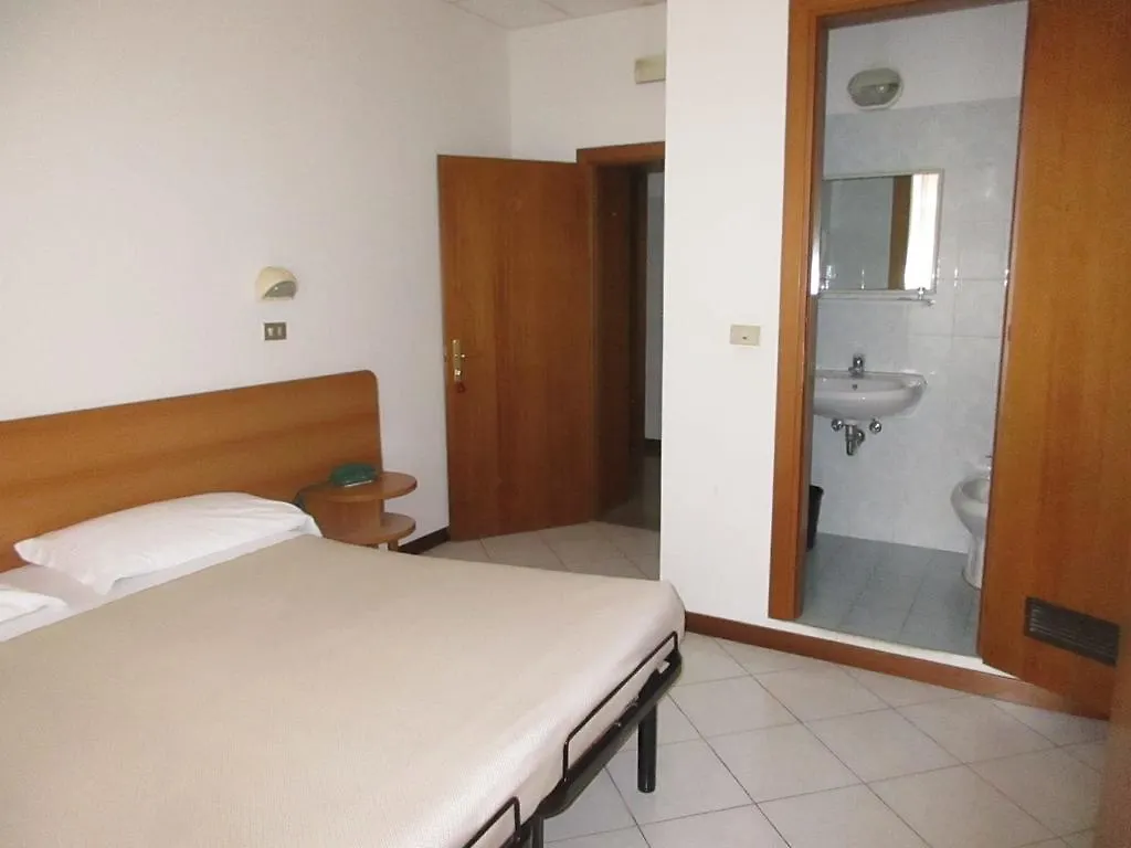 Hotel Pensione Marconi Bologna