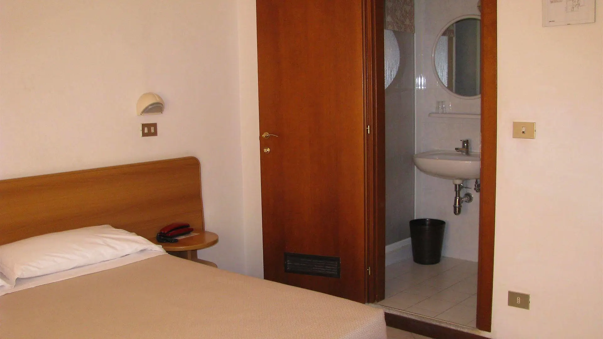 Pensione Marconi Bologna 0*,  Italy